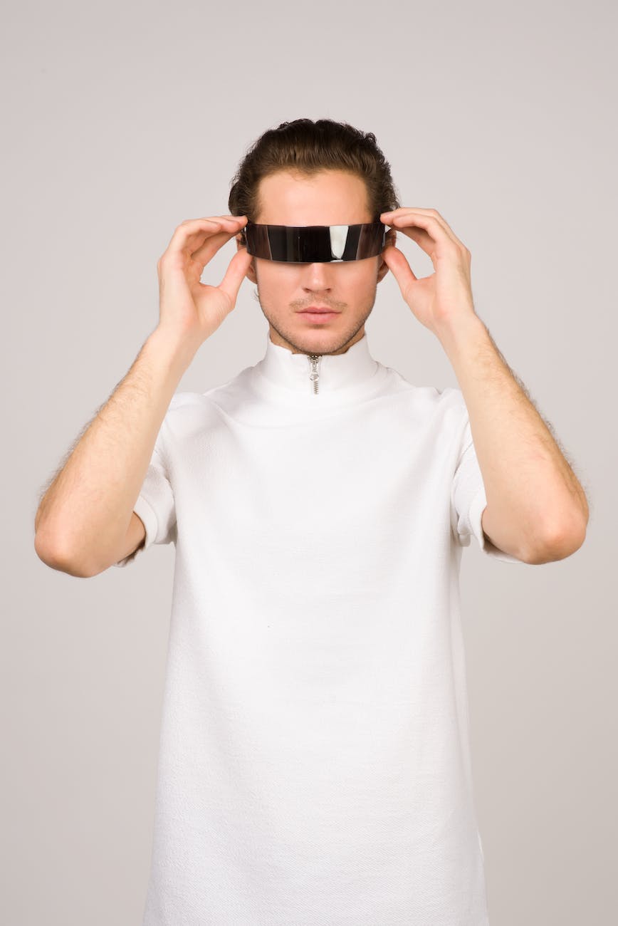 Explore the City with Immersive AR Experience